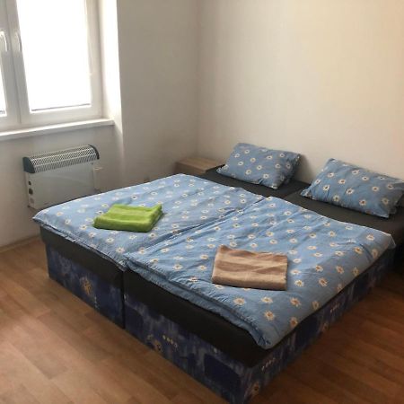 Apartmany - Skolni شوموتوف المظهر الخارجي الصورة