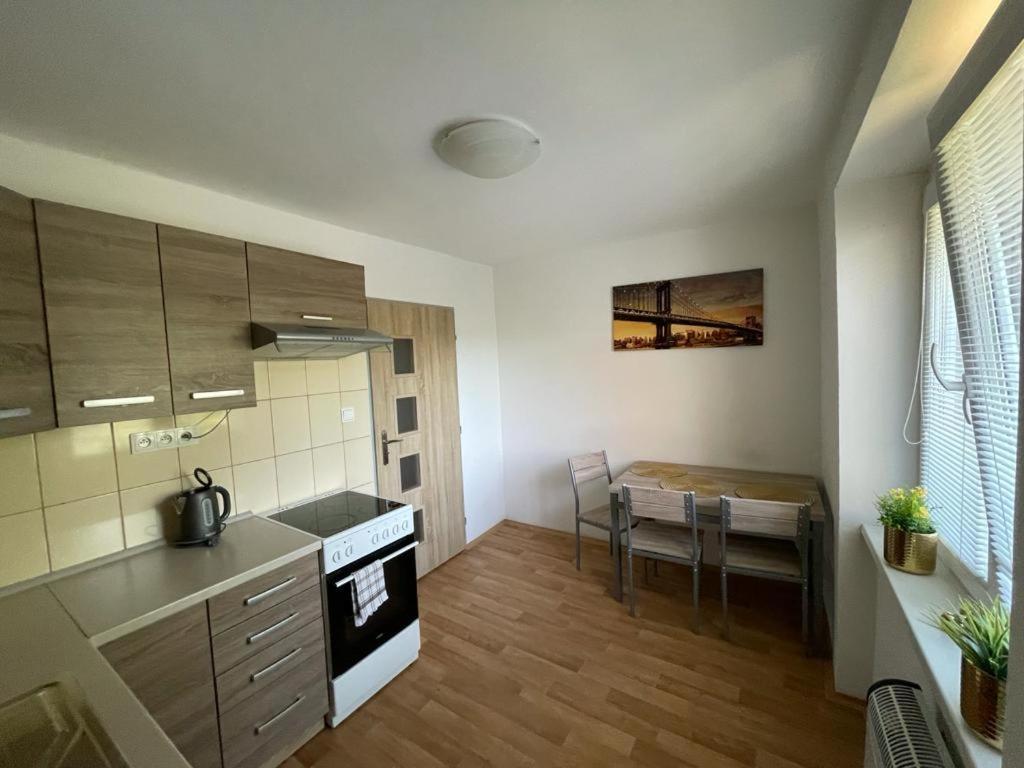 Apartmany - Skolni شوموتوف المظهر الخارجي الصورة