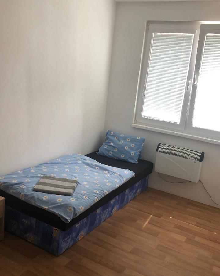 Apartmany - Skolni شوموتوف المظهر الخارجي الصورة